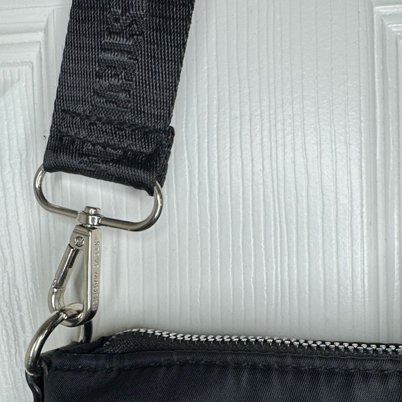 Steve Madden Black and Green Crossbody Bag - Picture 4 of 5